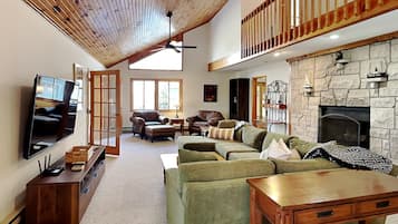 House (4 Bedrooms) | Property amenity