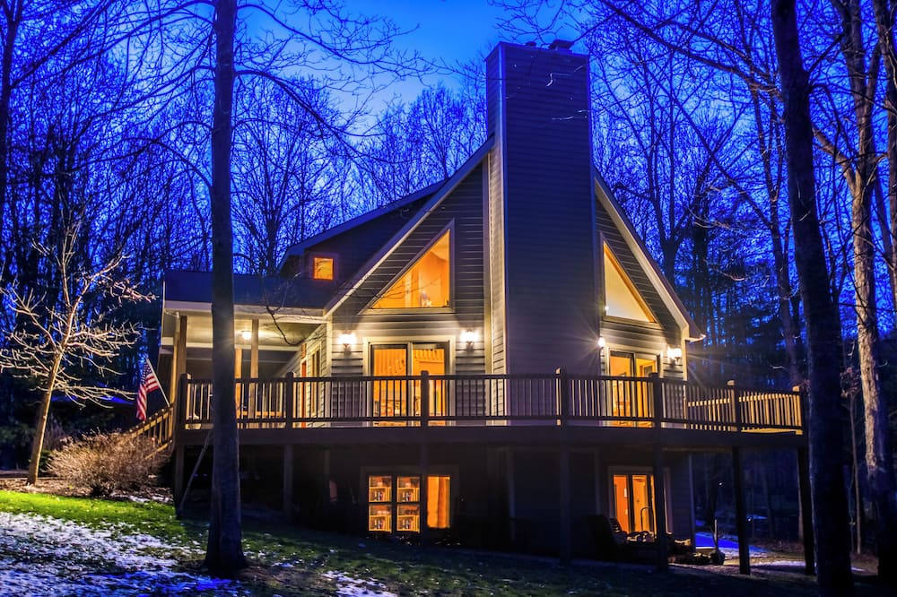 American Pride by Taylor Made Deep Creek - Barton, MD
