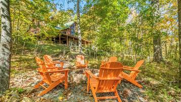 House (5 Bedrooms) | Property amenity