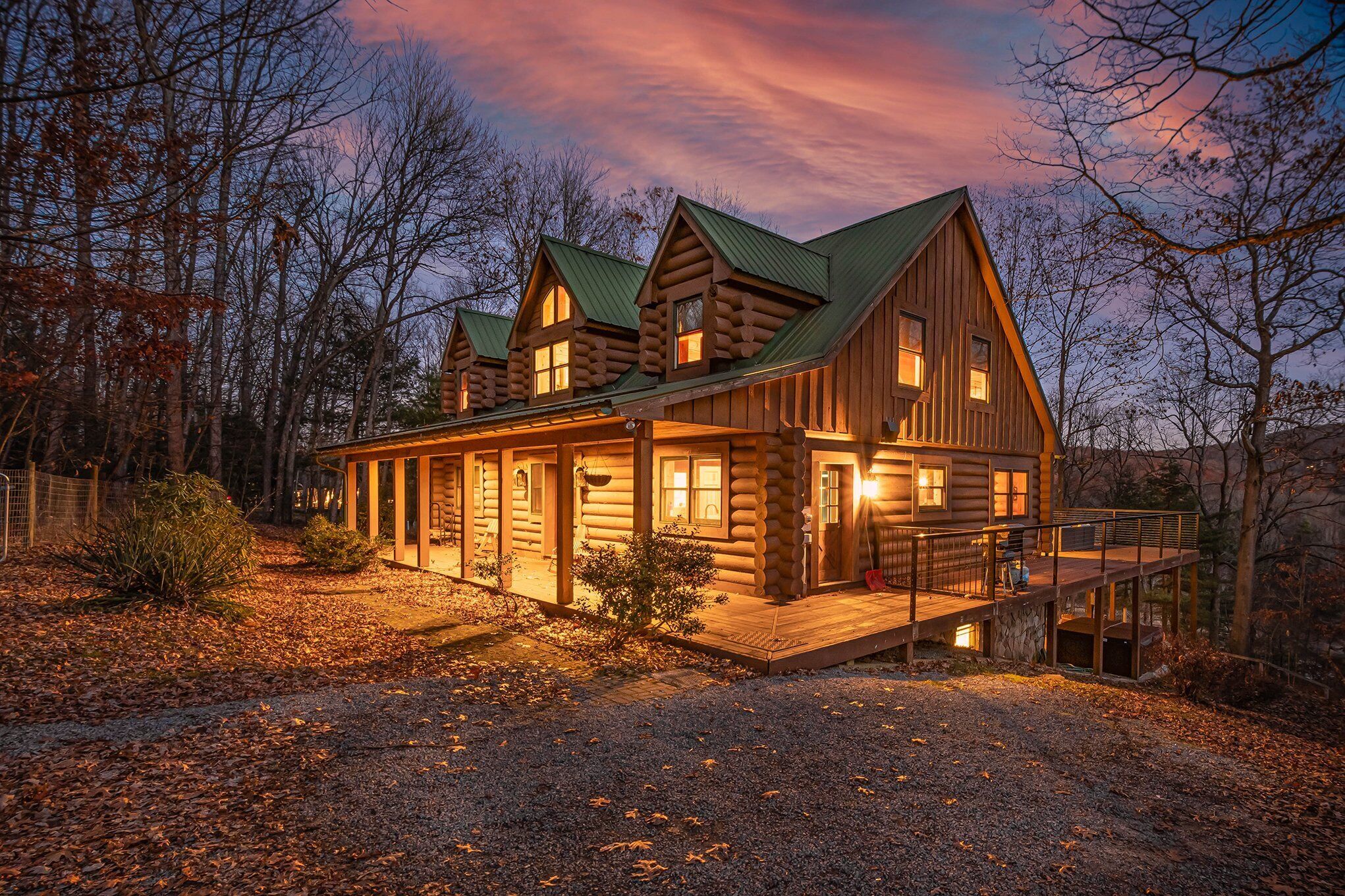 House (5 Bedrooms) | Exterior