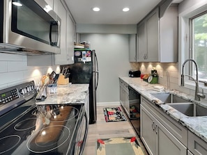 House (3 Bedrooms) | Property amenity