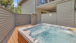 Bañera de hidromasaje exterior