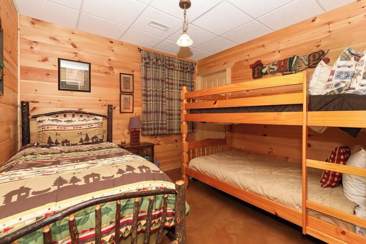 1 soverom, strykejern/-brett og internett (inkludert)