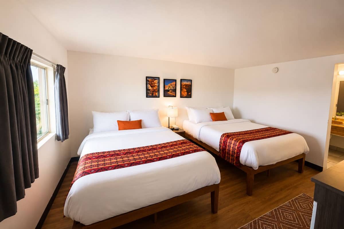 Quadruple Room, 2 Queen Beds | Blackout drapes, WiFi (free), bed sheets