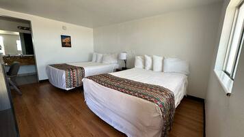 Red Canyon | 2 | Cortinas opacas, wifi gratis, ropa de cama