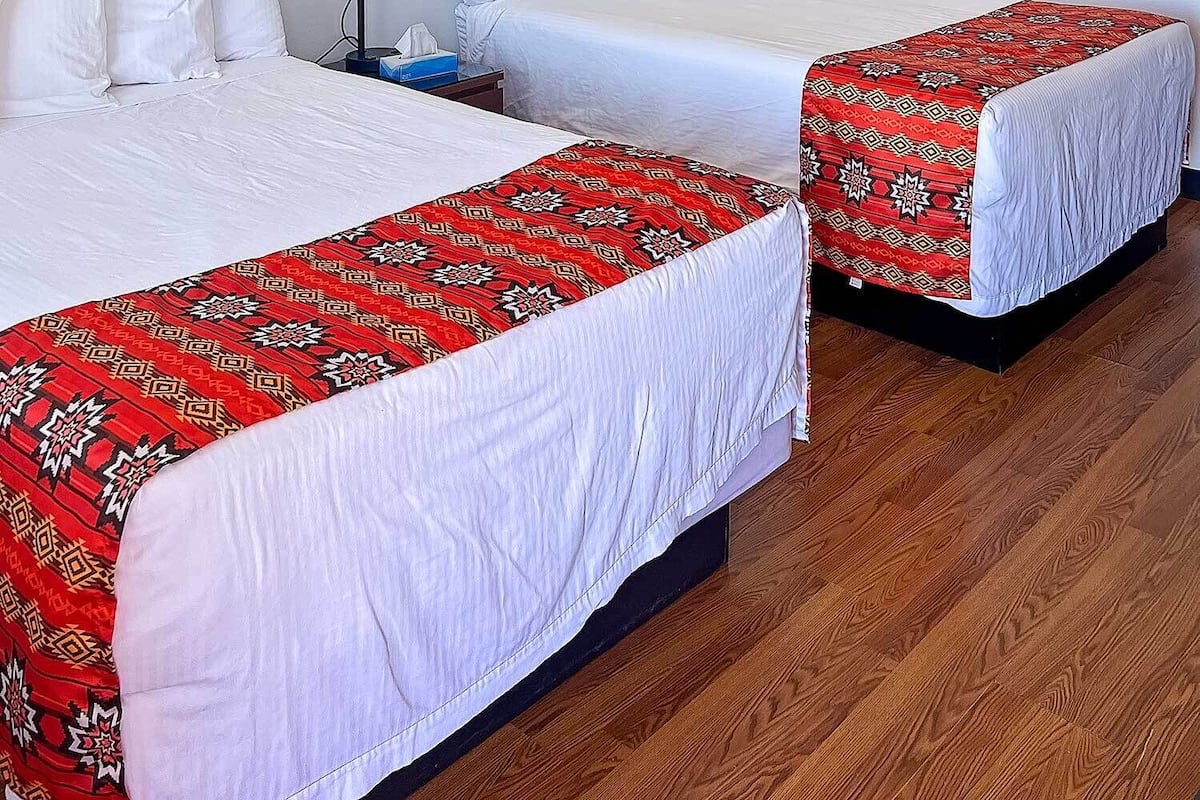 Habitació doble bàsica | Cortines opaques, wifi gratuïta i roba de llit