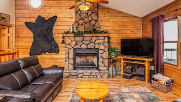 House (2 Bedrooms) | Property amenity