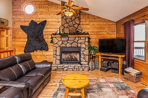 House (2 Bedrooms) | Property amenity