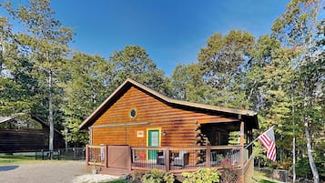 House (2 Bedrooms) | Property amenity