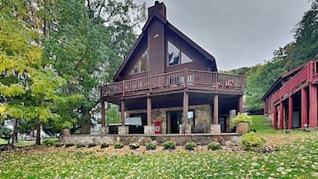 Casa (5 Bedrooms) | Vista frontal de la propiedad