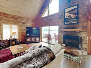 House (5 Bedrooms) | Property amenity - Bear Hollow Lodge by Taylor Made Deep Creek (Oakland)