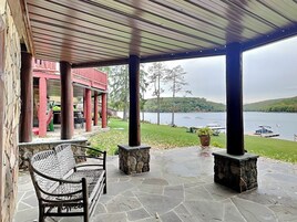 House (5 Bedrooms) | Property amenity