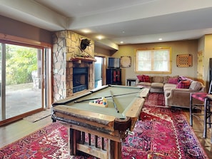 House (5 Bedrooms) | Property amenity