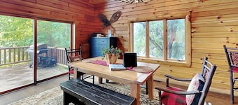 Bear Hollow Lodge