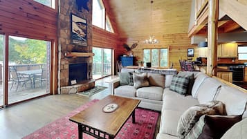House (5 Bedrooms) | Property amenity