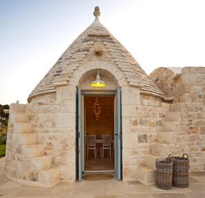 Exterior - Trullo Carpe Diem Private Pool in Ostuni (Ostuni)