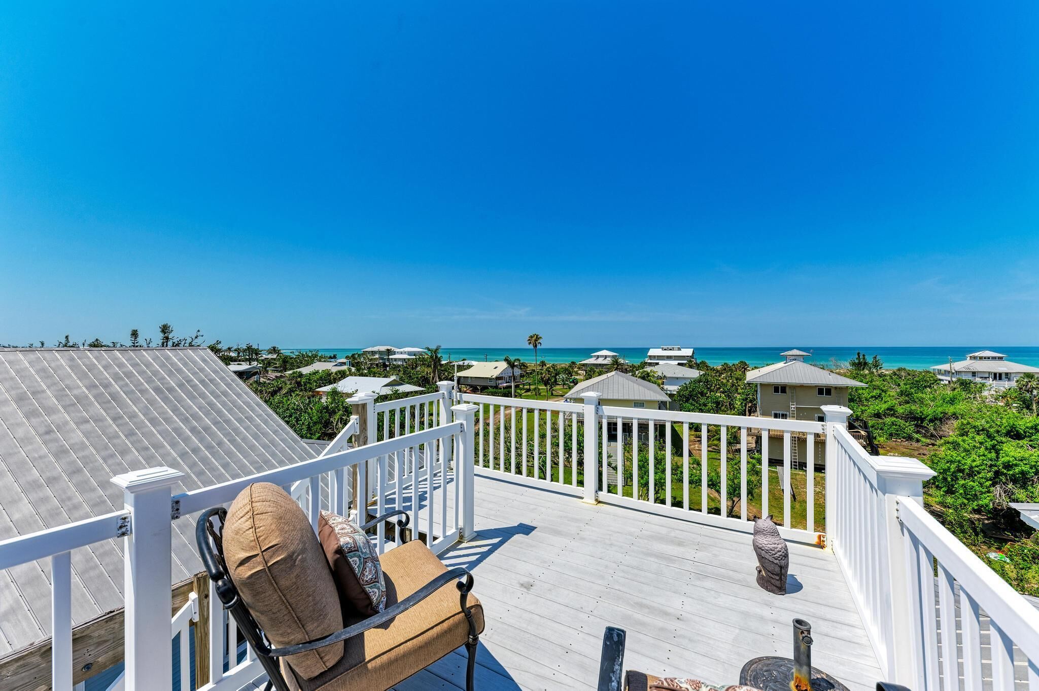 360* Views at "LGI Paradise" ~ Screened Porch w/ Hot Tub, 6P Golf Cart included