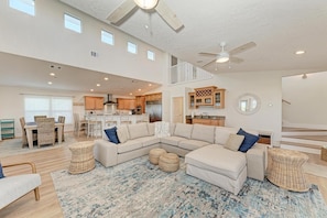 Smart TV, fireplace, offices