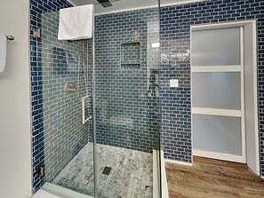 House (5 Bedrooms) | Property amenity