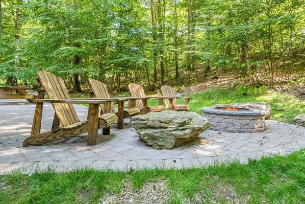 House (4 Bedrooms) | Property amenity - Bears Lair by Taylor Made Deep Creek (Oakland)