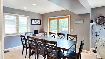 House (5 Bedrooms) | Property amenity