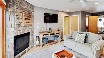 House (5 Bedrooms) | Property amenity