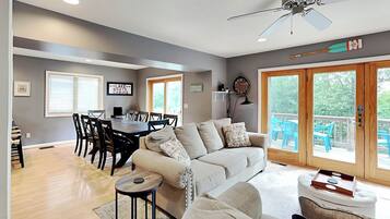 House (5 Bedrooms) | Property amenity