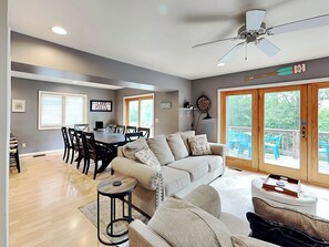 House (5 Bedrooms) | Property amenity - Better Lake Than Never by Taylor Made Deep Creek (Oakland)