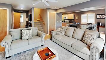 House (5 Bedrooms) | Property amenity