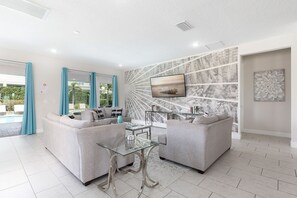 Interior - The Themepark Palace with Home Theater at Encore (Kissimmee)