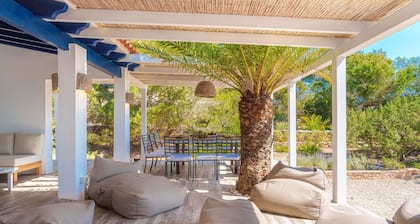 Estupenda casa de vacaciones privada para 10 personas con piscina privada, WIFI, A/C, TV y patio