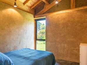 6 Schlafzimmer, Bügeleisen/Bügelbrett, Reisekinderbett, kostenloses WLAN