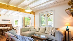 Fireplace, ping pong - Beautiful private villa for 12 guests with WIFI, A/C, private pool, terrace and pets allowed (Mézos)