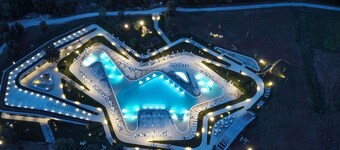 Lovely apartment in villa with hot tub, A/C, private pool, WIFI, TV, terrace and pets allowed