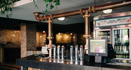 Coogee Bay Hotel Pub Style