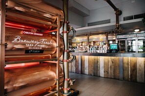 Bar (in der Unterkunft)