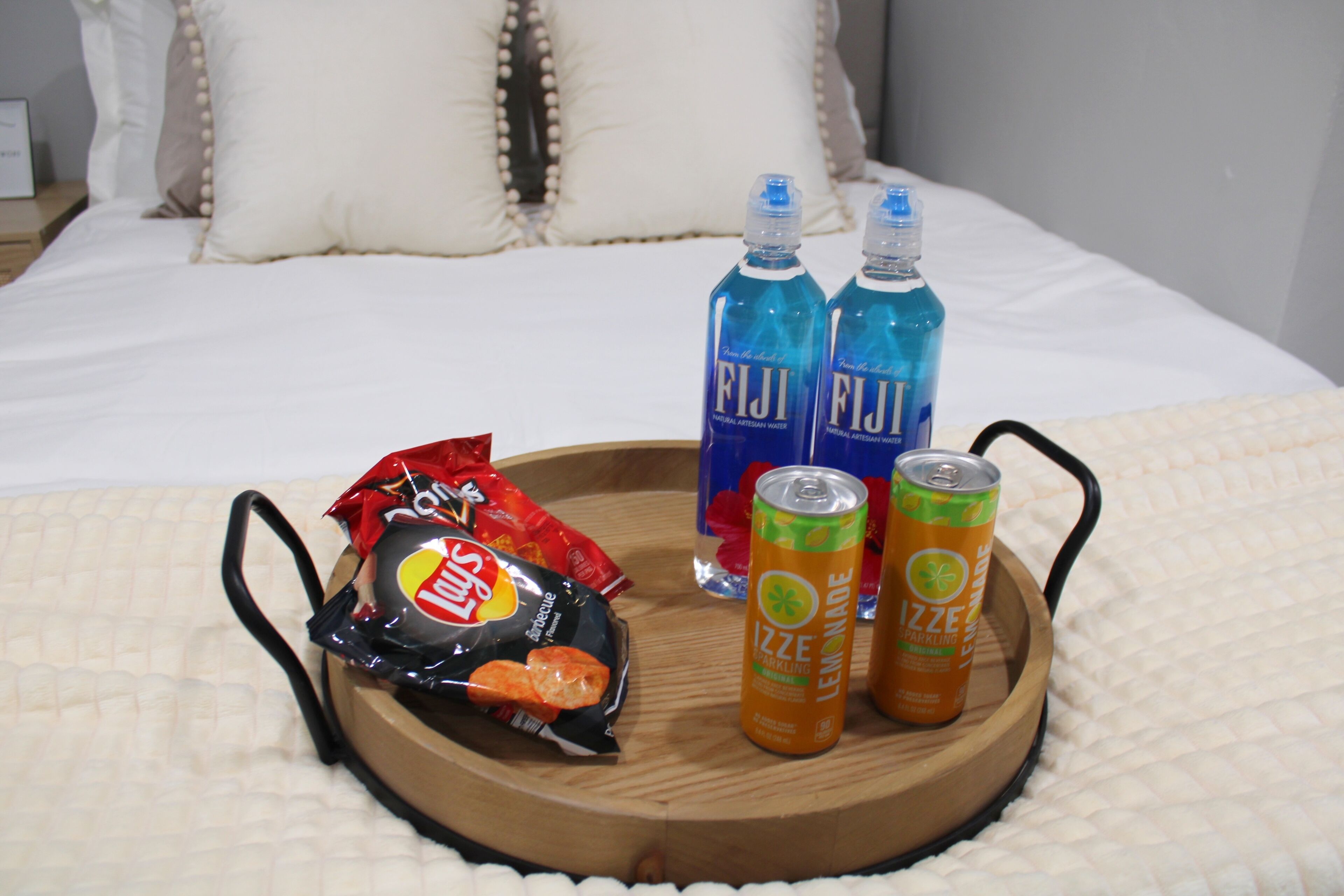 NEW ✨ COZY AND PRIVATE SUITE W/ KITCHENETTE 