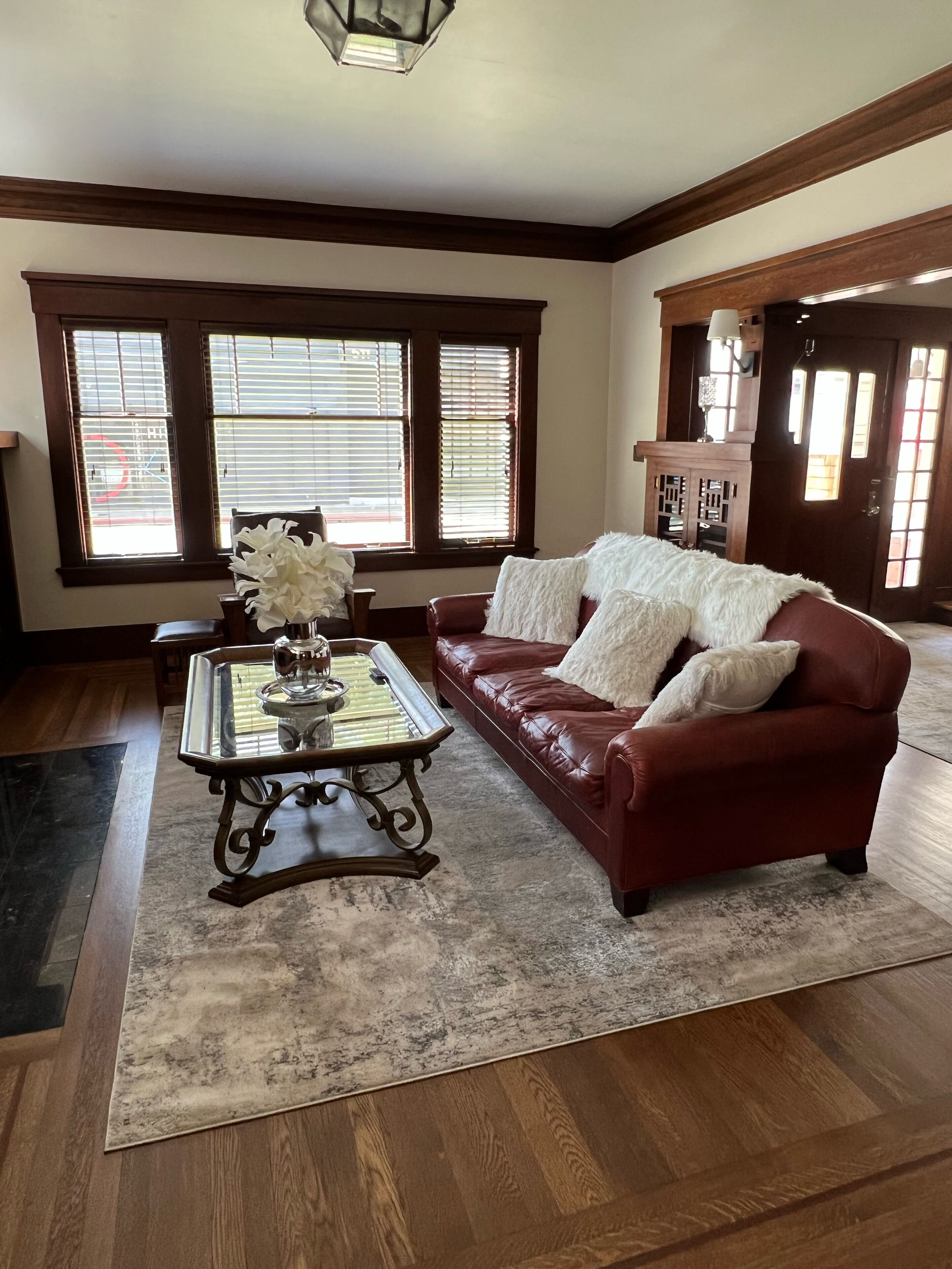 Jacobs House - Historical Craftsman in downtown SR