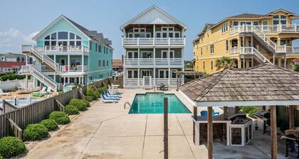 The Sandbox: Oceanfront, private pool, hot tub, rec & theater rooms, elevator!