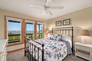 5 bedrooms, iron/ironing board, free WiFi, bed sheets - Sunset Shack: Soundfront, great sunsets, hot tub, community pool & tennis courts (Nags Head)