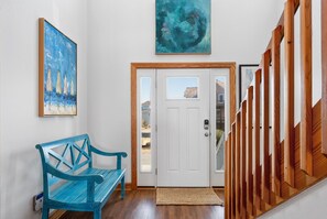 Interior - Sunset Shack: Soundfront, great sunsets, hot tub, community pool & tennis courts (Nags Head)