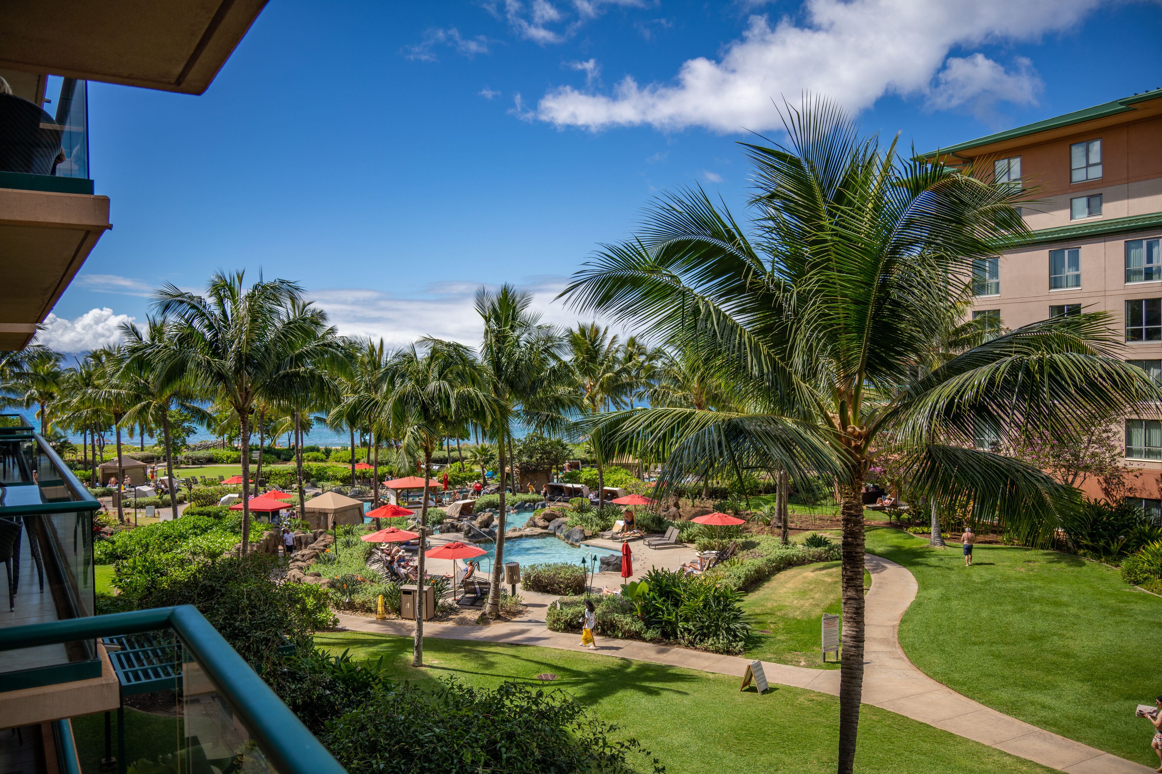 Ocean View w/ Private Balcony Konea # 307, Full Kitchen, WiFi, Washer/Dryer