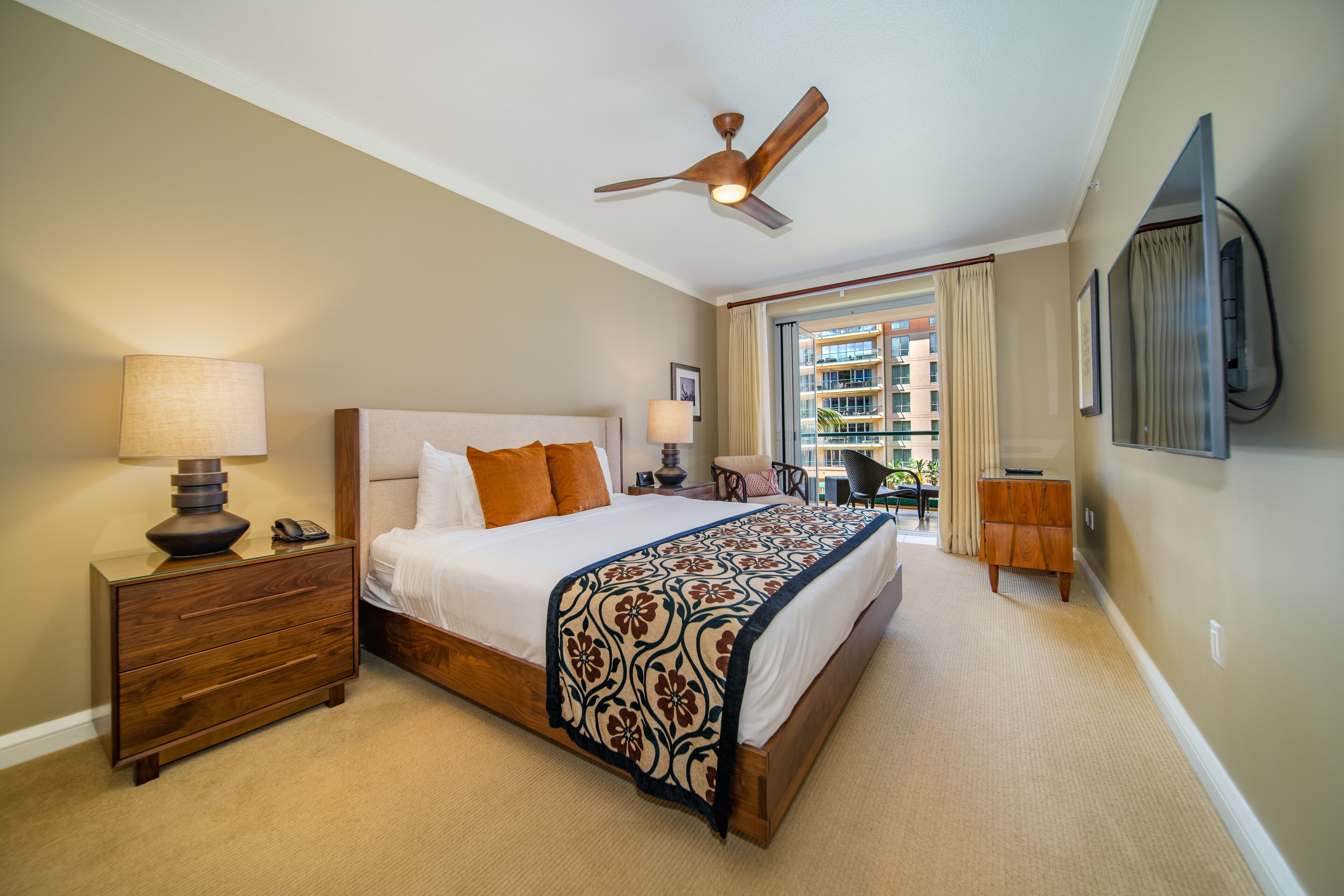 Ocean View w/ Private Balcony Konea # 307, Full Kitchen, WiFi, Washer/Dryer