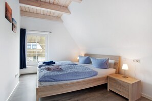 3 chambres, fer et planche à repasser, Wi-Fi gratuit, draps fournis