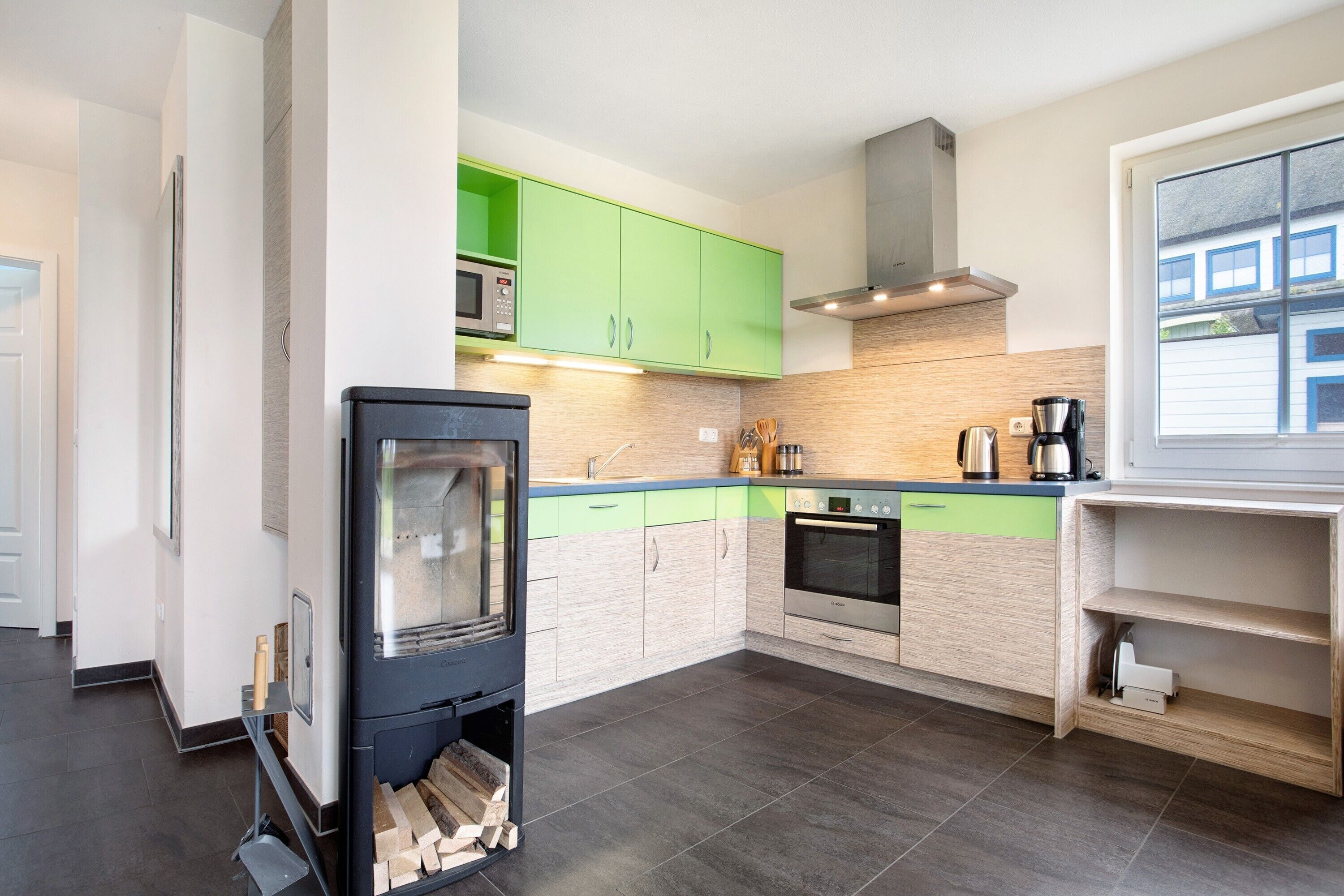 Refrigerador, microondas, horno, placa de cocina