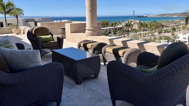 Unclassified image, 1 of 17, button - Incredible residence with ocean view (La Paz)