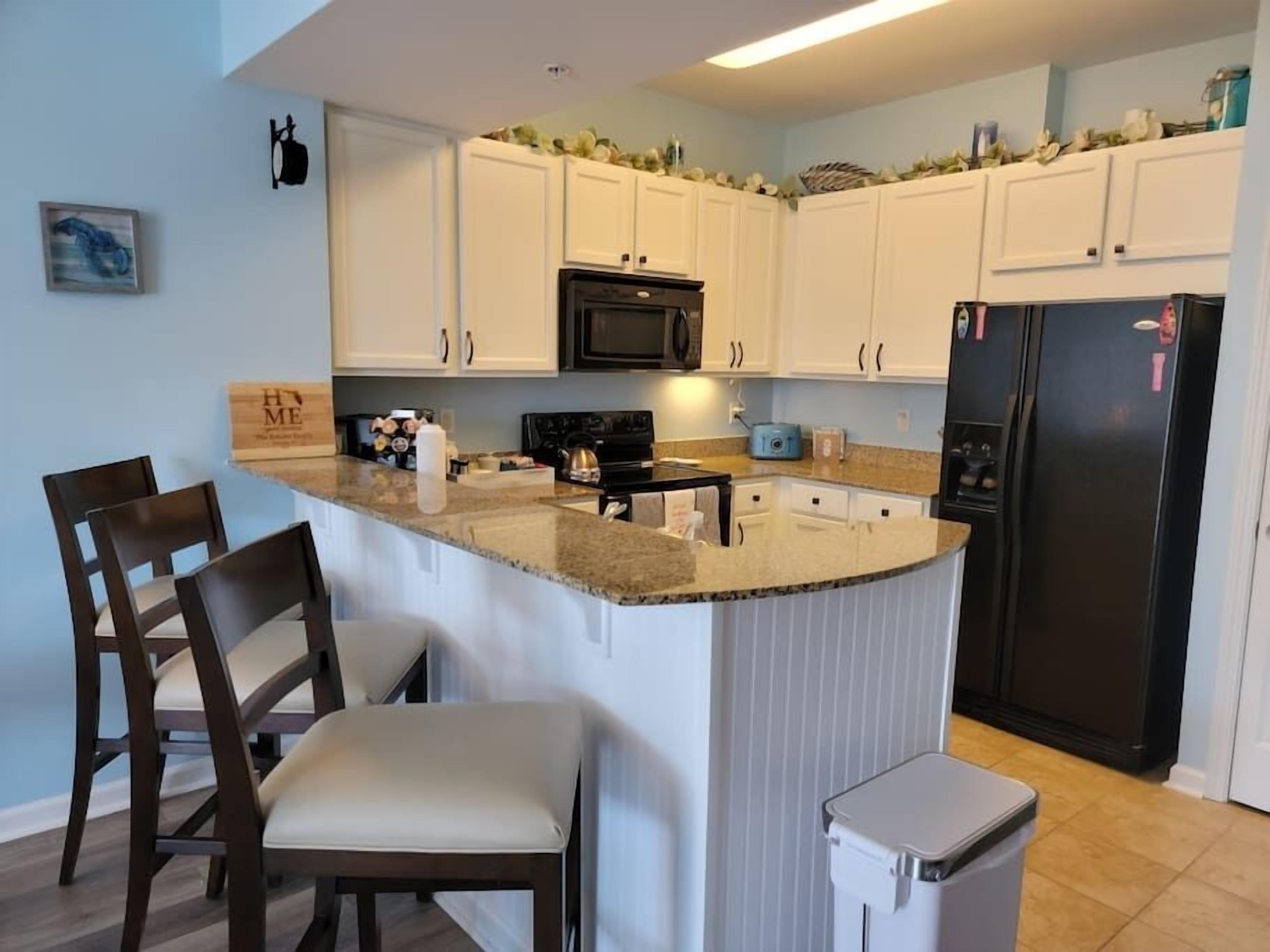 Palms Beauty, Views of Lagoon Pools and Gulf, 2BR sleeps 6