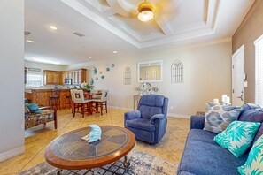 TV - Second-story beach condo with an on-site pool, WiFi, central A/C, & washer/dryer (South Padre Island)