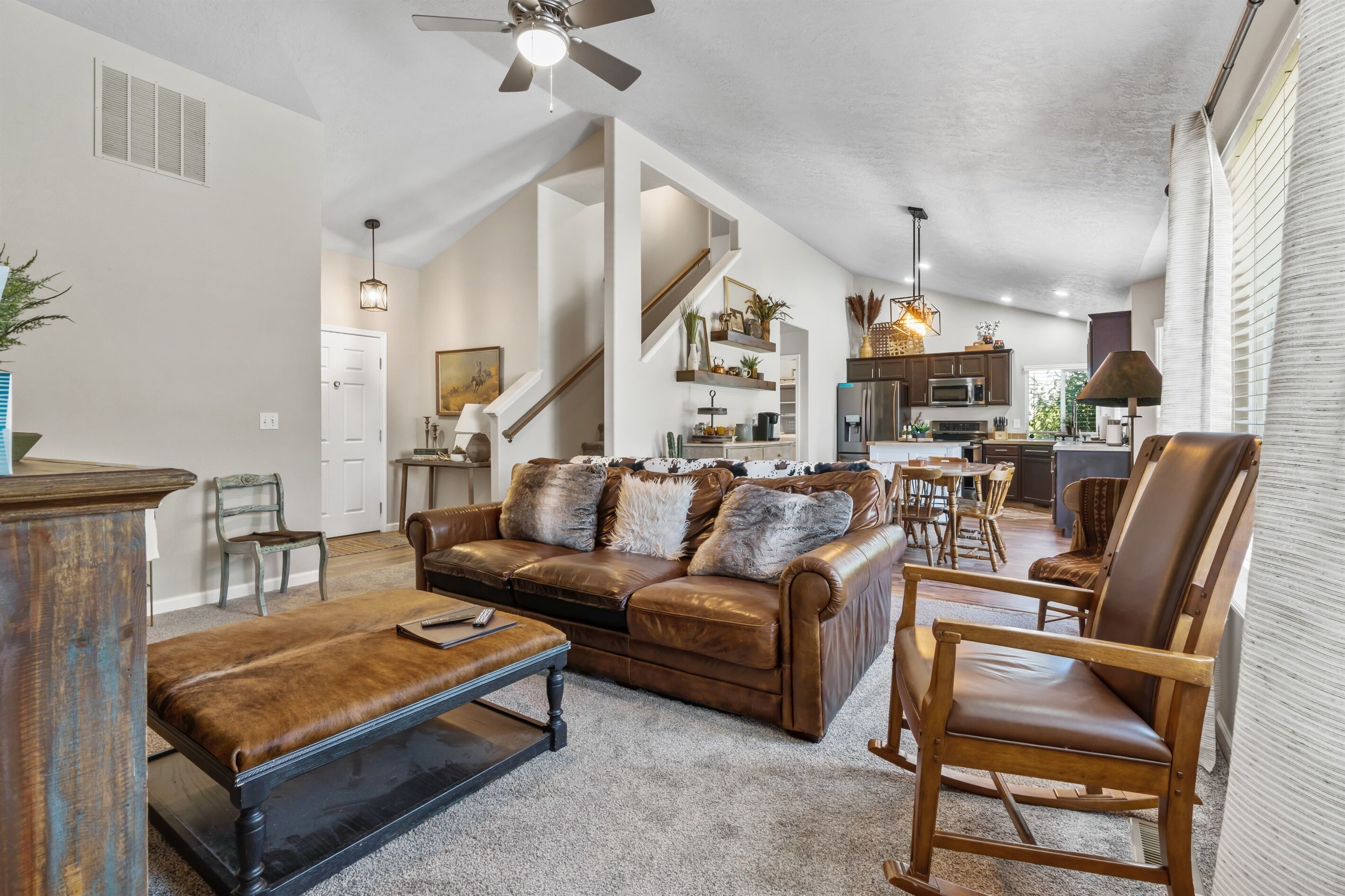 South Nampa BUNK HOUSE Sleeps 14!