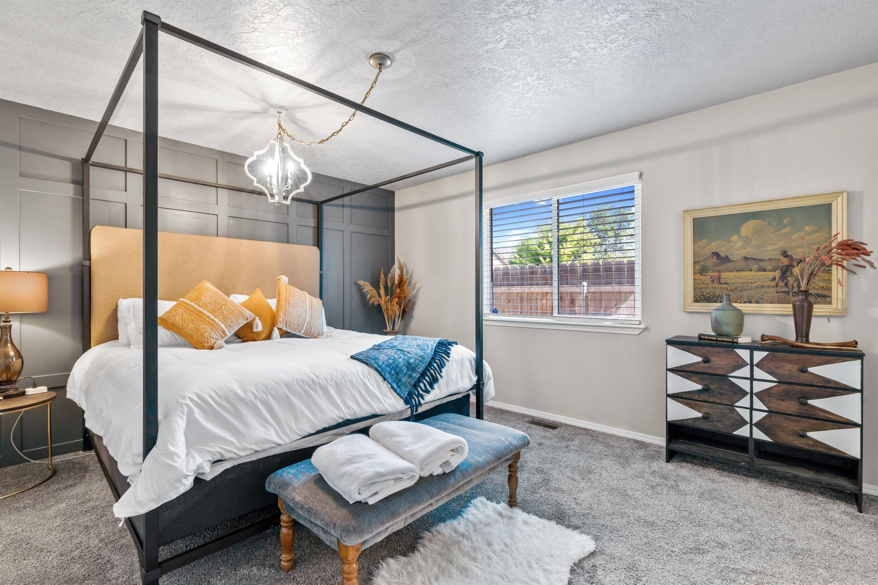 South Nampa BUNK HOUSE Sleeps 14!